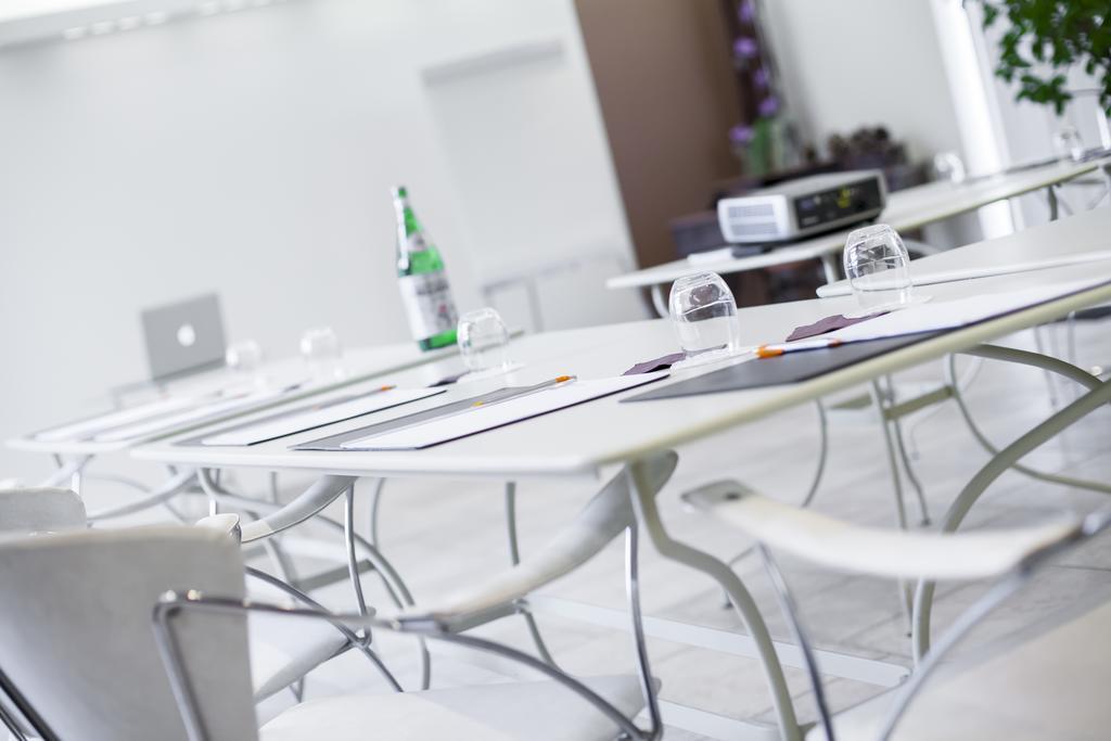 Hostellerie De Bretonniere - Groupe Logis Hotels Beaune  Zewnętrze zdjęcie