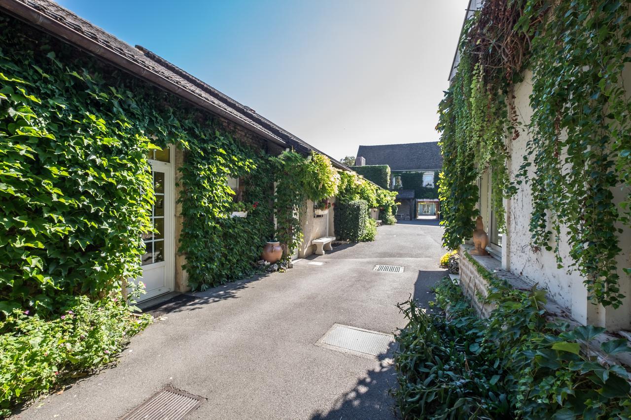 Hostellerie De Bretonniere - Groupe Logis Hotels Beaune  Zewnętrze zdjęcie